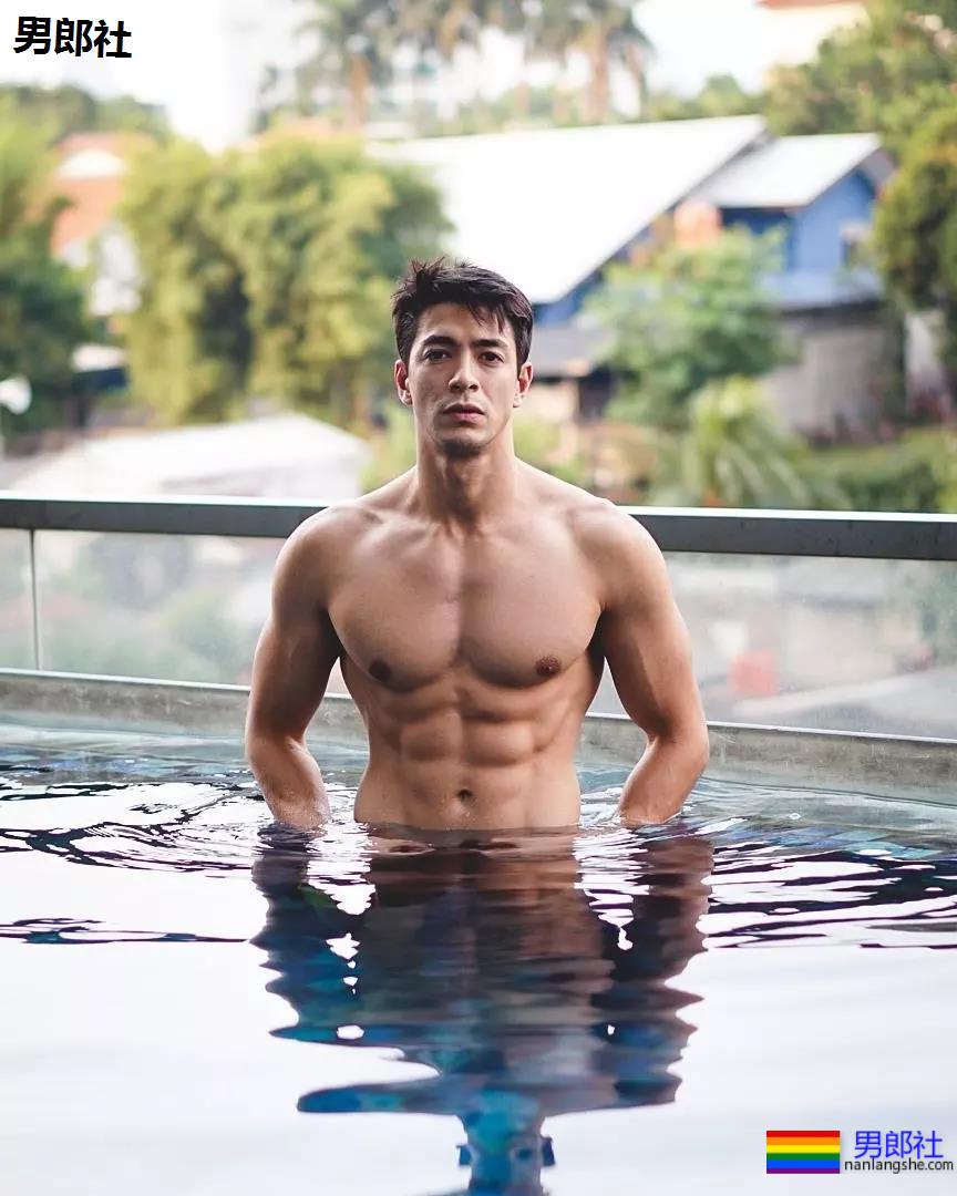 混血熟男被嘲太大，克制欲望6年的他终于翻身了！-51虹马