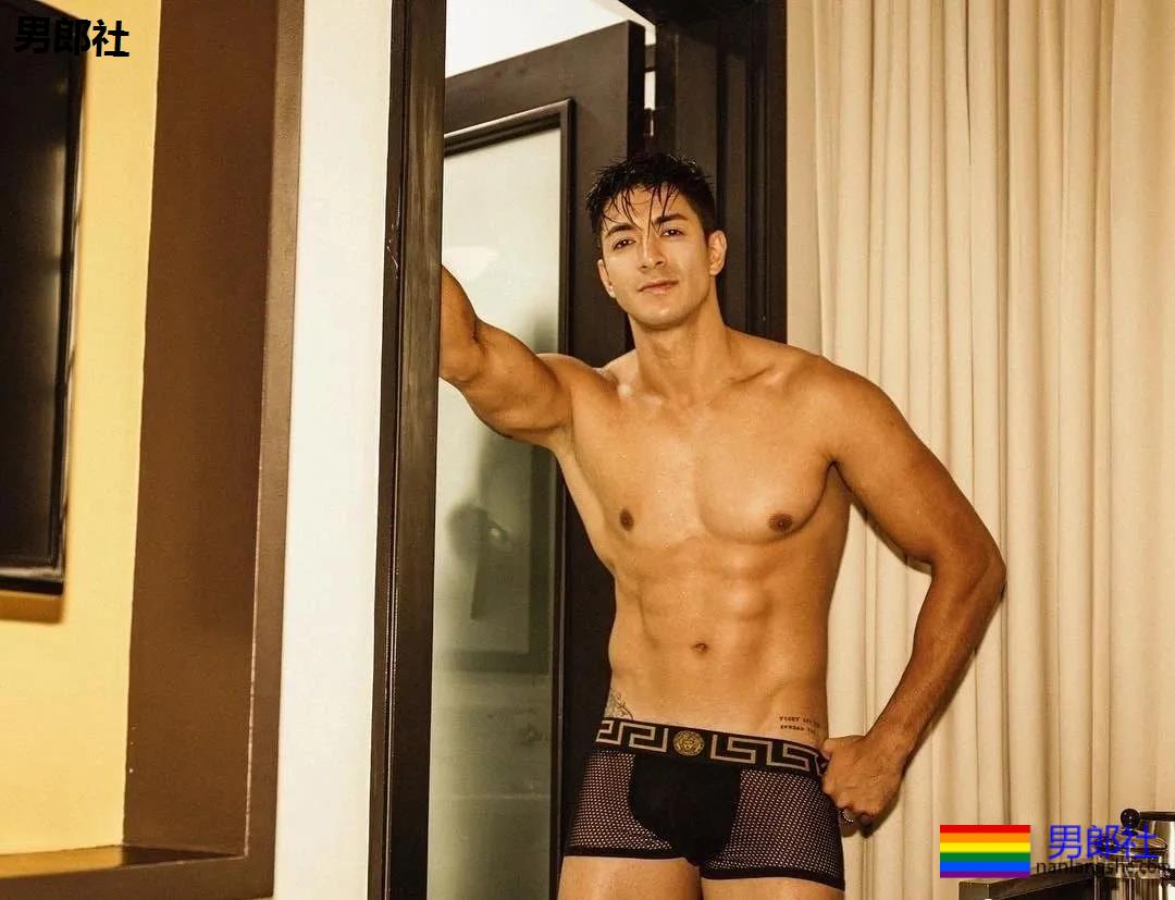 混血熟男被嘲太大,克制欲望6年的他终于翻身了! - 51虹马 混血熟男被嘲太大,克制欲望6年的他终于翻身了! - 51虹马