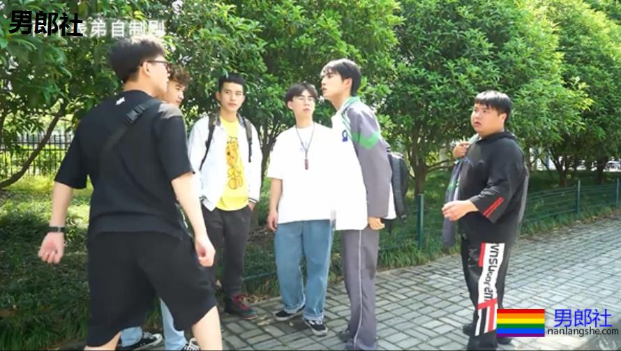 两部：帅哥x帅哥，英雄救帅的爱情，结局HE！ - 51虹马