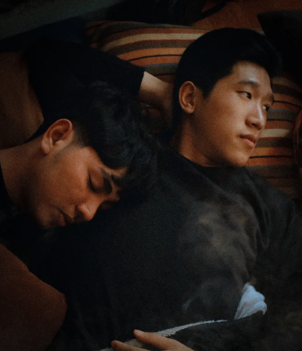 两个男生房间里的秘密，被我撞见了…-51虹马