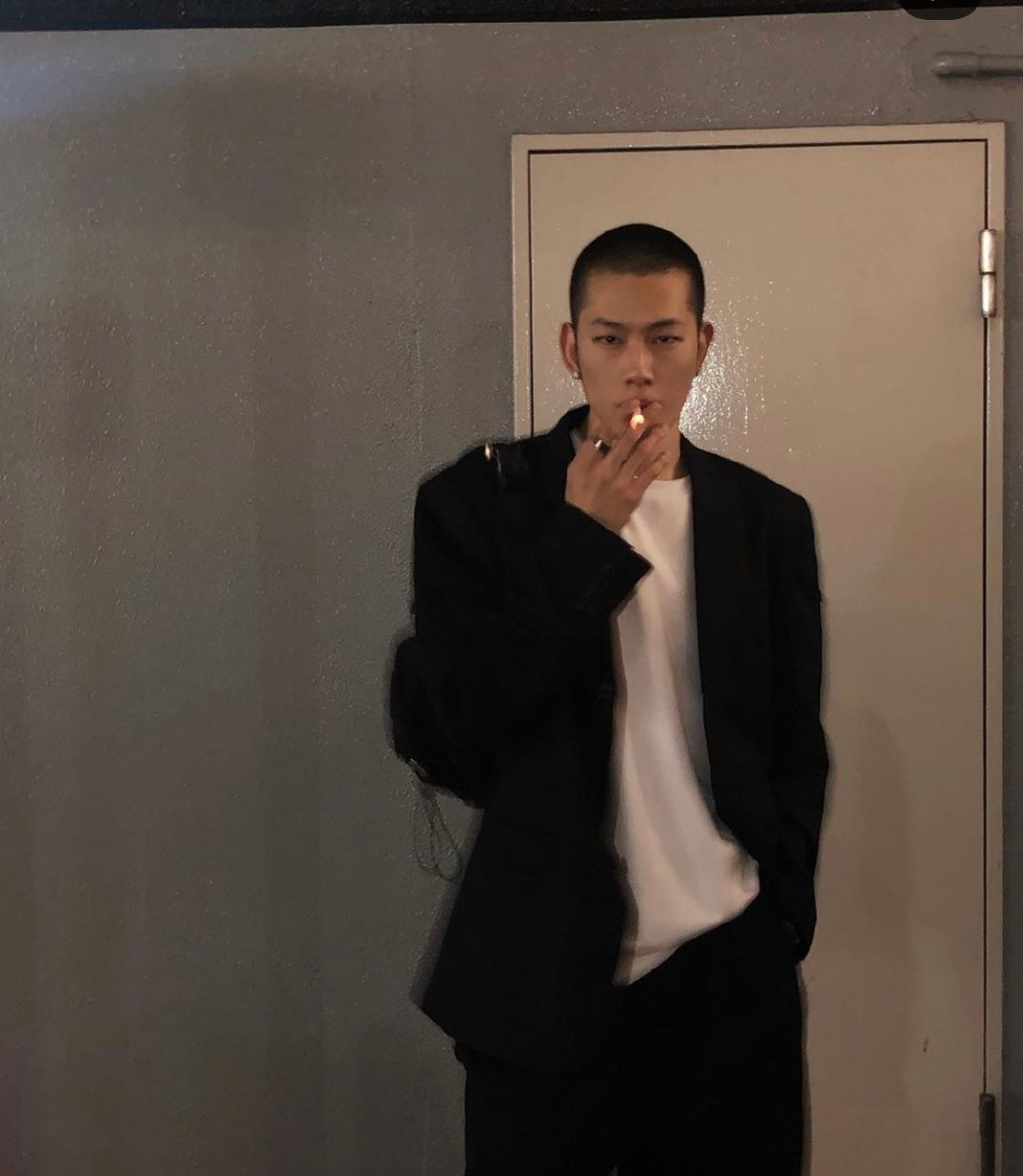 为什么坏男人总是让gay欲罢不能? - 51虹马 为什么坏男人总是让gay欲罢不能? - 51虹马