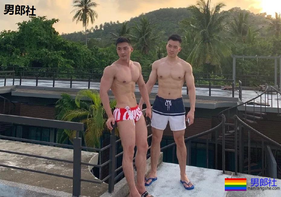 北外红泳裤小哥走红，这身材也太绝了！-51虹马