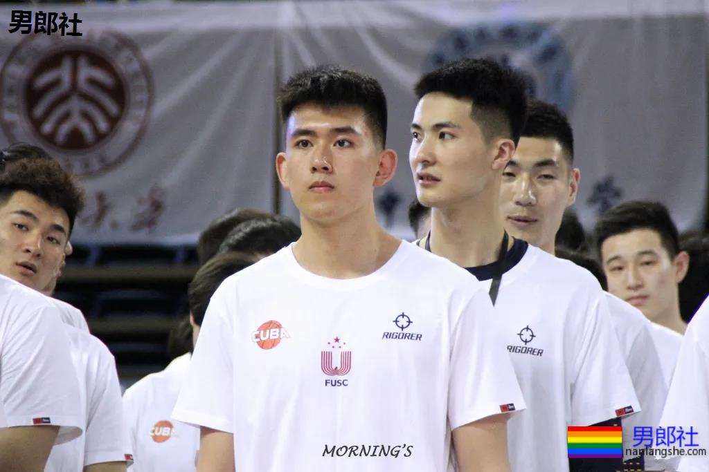 00后汕大篮球体育生校草,2米03长腿大鼻子,这个直男奶凶! - 51虹马 00后汕大篮球体育生校草,2米03长腿大鼻子,这个直男奶凶! - 51虹马