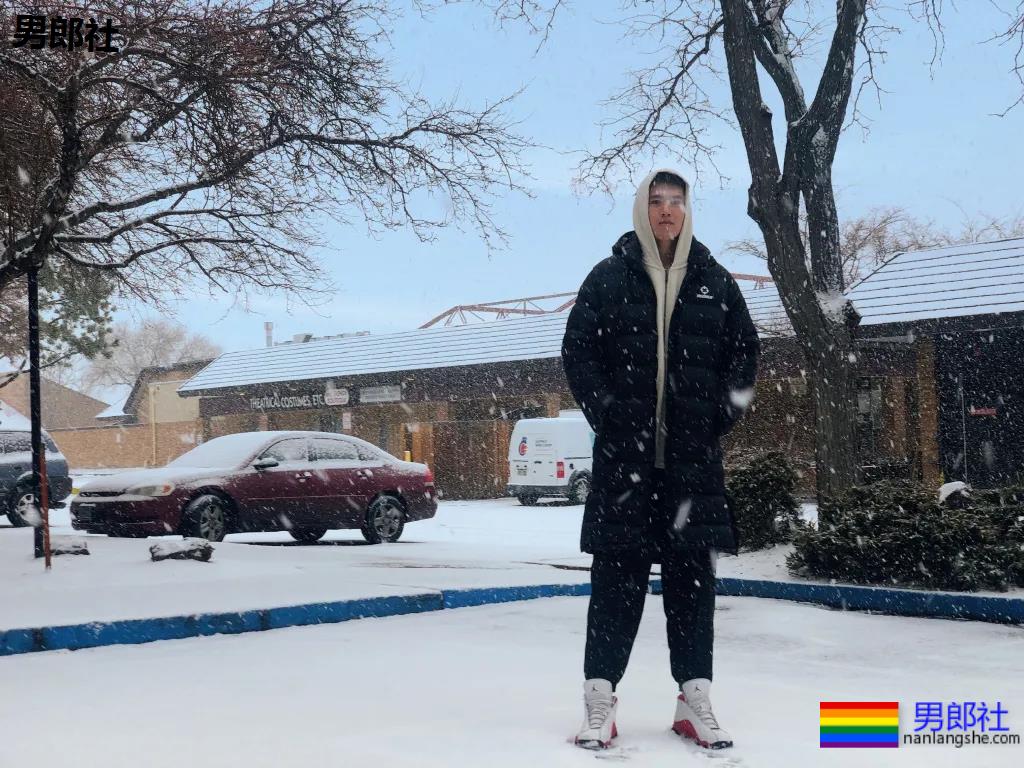 00后汕大篮球体育生校草,2米03长腿大鼻子,这个直男奶凶! - 51虹马 00后汕大篮球体育生校草,2米03长腿大鼻子,这个直男奶凶! - 51虹马