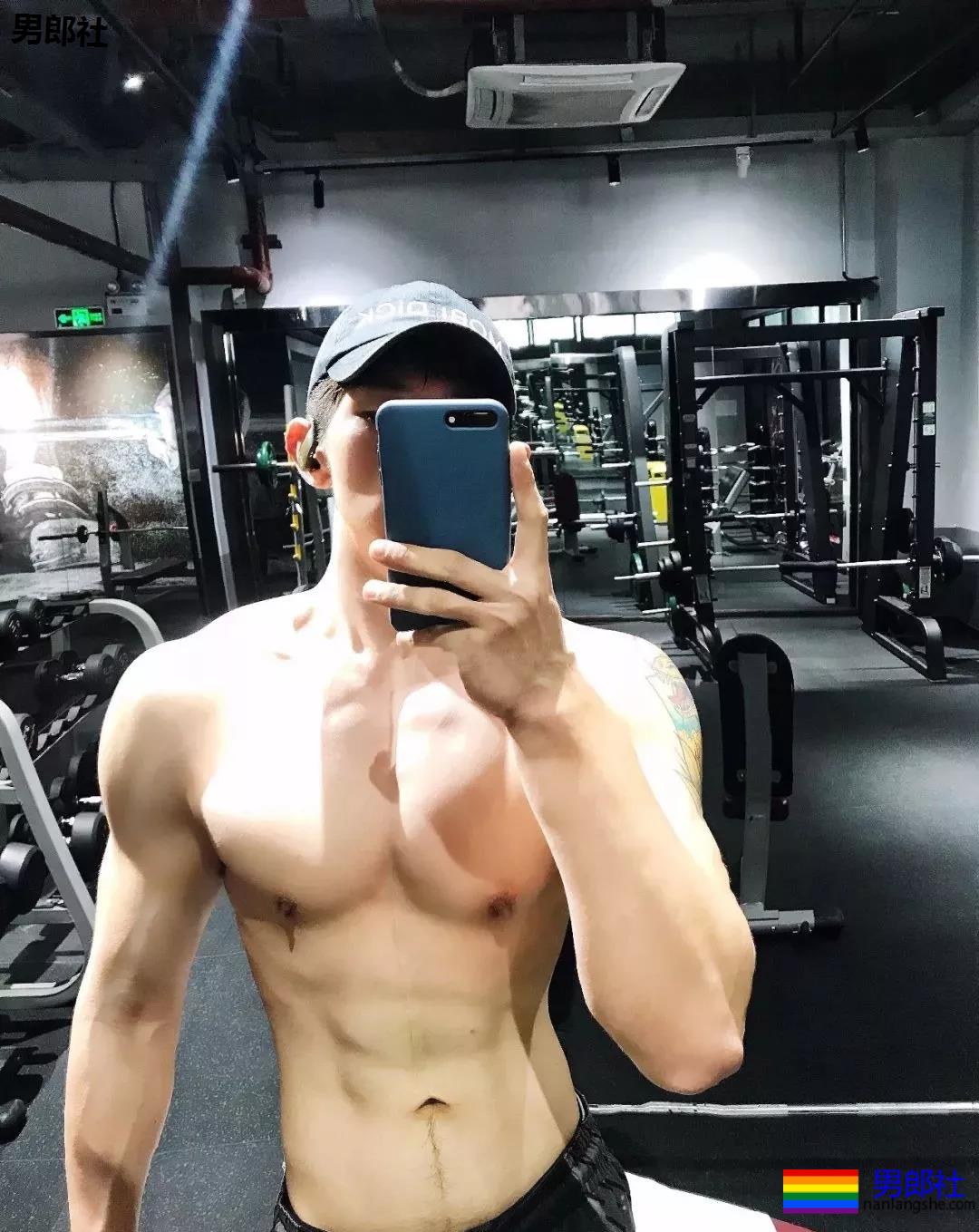 单眼皮篮球体育生,超可的校草男神 - 51虹马 单眼皮篮球体育生,超可的校草男神 - 51虹马