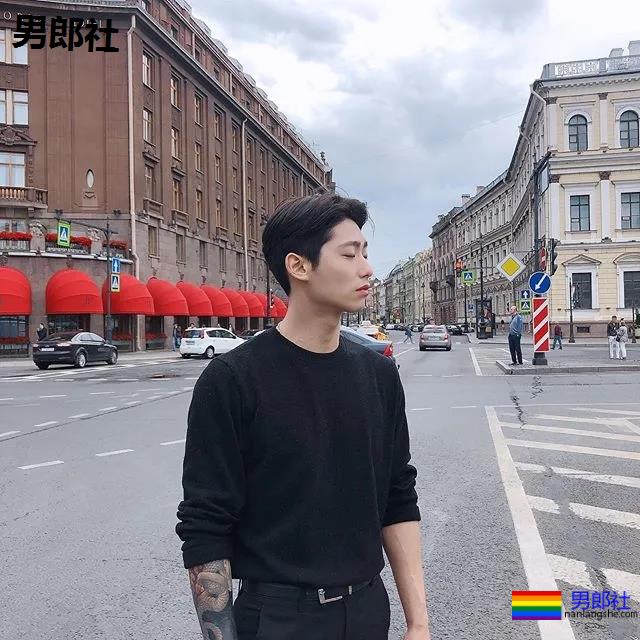 抖音国际版主播网络红人，扒拉一下他的私照 - 51虹马