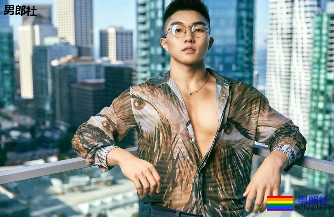 奶凶健气肌肉幼兽，童颜腹肌小筋肉，A爆他！ - 51虹马