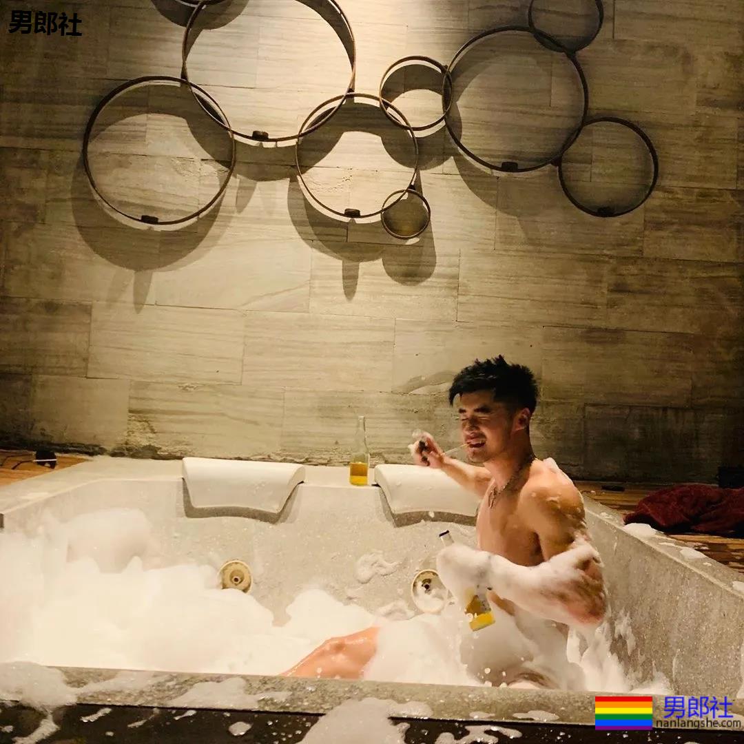 Gay圈名媛排行TOP10 - 51虹马