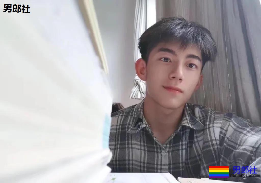 抓拍民间帅哥,逆天颜值太帅了,喜欢哪个请自取! - 51虹马 抓拍民间帅哥,逆天颜值太帅了,喜欢哪个请自取! - 51虹马