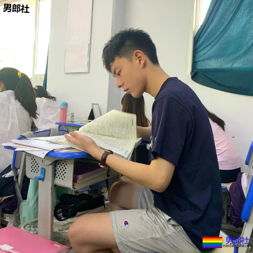 抓拍民间帅哥,逆天颜值太帅了,喜欢哪个请自取! - 51虹马 抓拍民间帅哥,逆天颜值太帅了,喜欢哪个请自取! - 51虹马