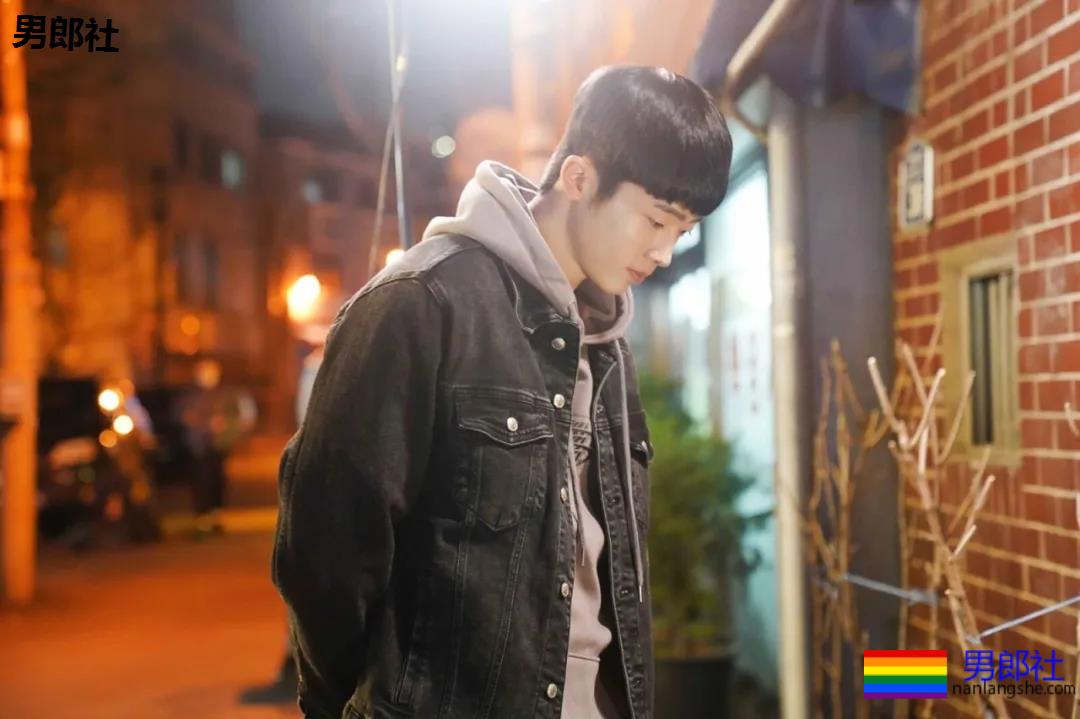 韩国第一部BL网剧受好评 183小鲜肉穿高中校服太“闪耀” 韩国人太会拍了… - 51虹马 韩国第一部BL网剧受好评 183小鲜肉穿高中校服太“闪耀” 韩国人太会拍了… - 51虹马