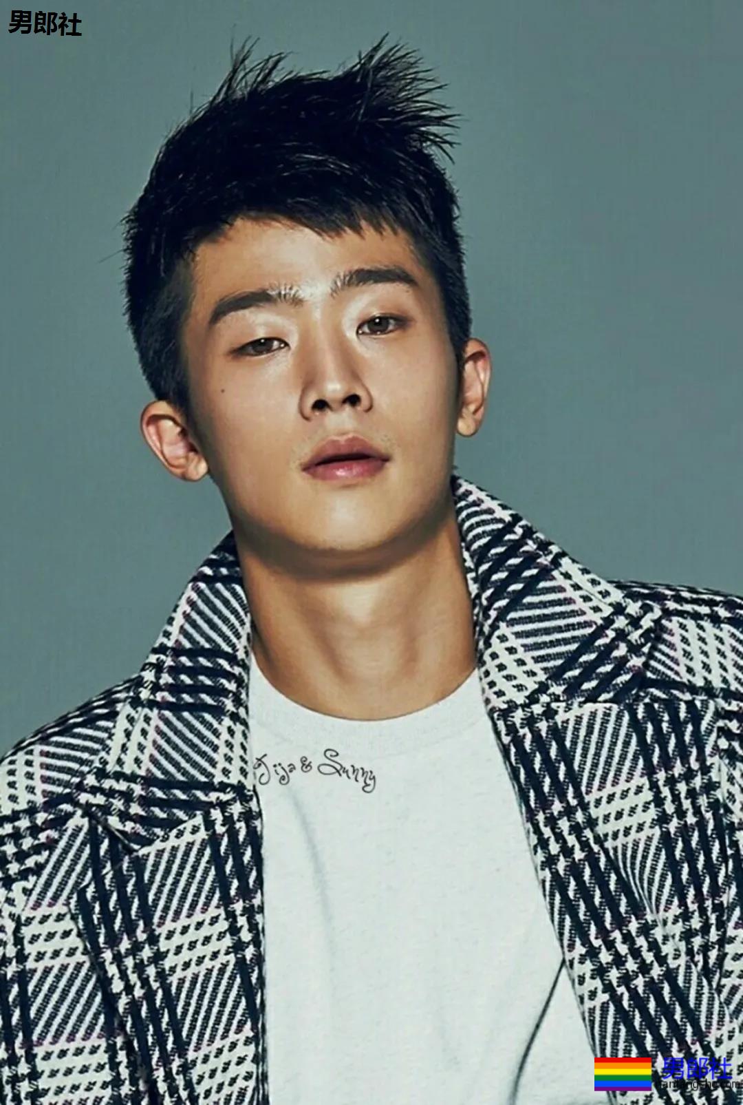 韩国第一部BL网剧受好评 183小鲜肉穿高中校服太“闪耀” 韩国人太会拍了… - 51虹马 韩国第一部BL网剧受好评 183小鲜肉穿高中校服太“闪耀” 韩国人太会拍了… - 51虹马