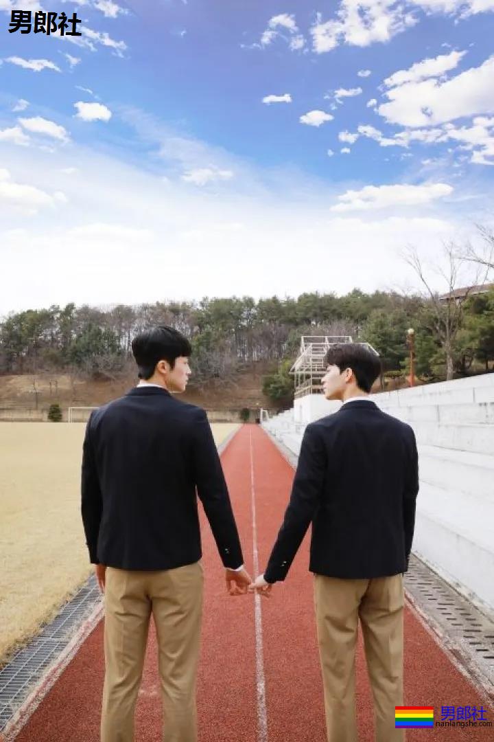 韩国第一部BL网剧受好评 183小鲜肉穿高中校服太“闪耀” 韩国人太会拍了… - 51虹马 韩国第一部BL网剧受好评 183小鲜肉穿高中校服太“闪耀” 韩国人太会拍了… - 51虹马