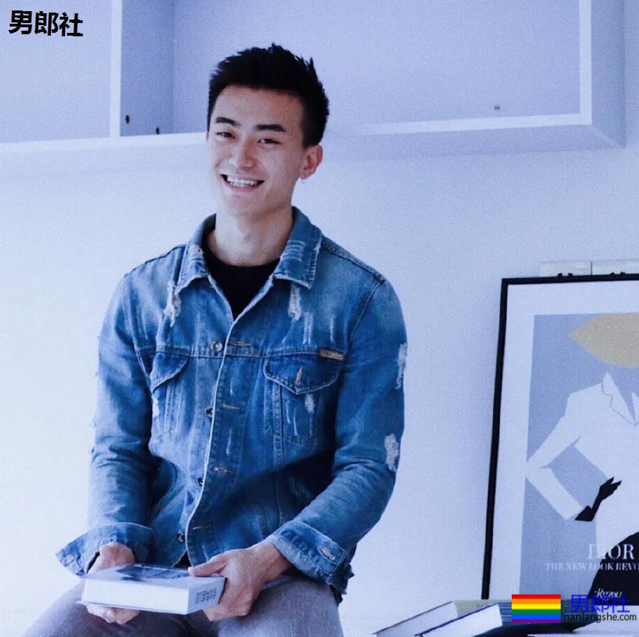 大鼻子内裤肌肉男模扒到了!腹肌小狼狗实力超级强劲! - 51虹马 大鼻子内裤肌肉男模扒到了!腹肌小狼狗实力超级强劲! - 51虹马