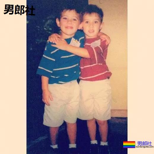 网红双胞胎Gay为了抢男人吵架！ - 51虹马