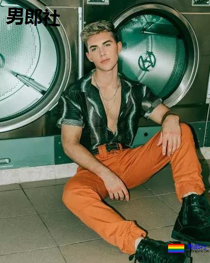 网红双胞胎Gay为了抢男人吵架！ - 51虹马