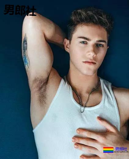 网红双胞胎Gay为了抢男人吵架！ - 51虹马