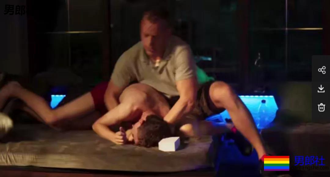 软弱直男被PUA老攻掰弯,甘愿被船。。。 - 51虹马 软弱直男被PUA老攻掰弯,甘愿被船。。。 - 51虹马