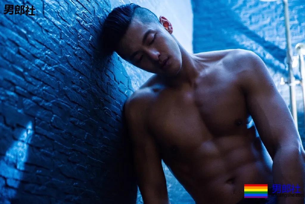 193长腿大鼻子筋肉小哥，腹肌公狗腰体育生身材太馋人！-51虹马