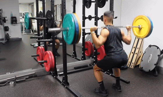 练屁股和不练的男生，臀型差别这么大？ - 51虹马