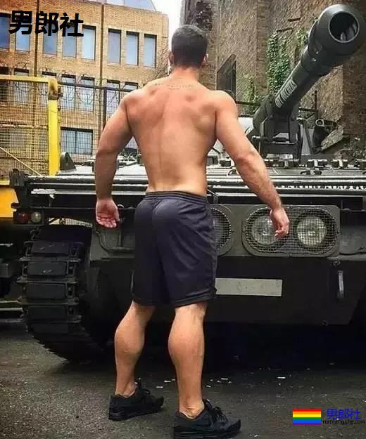 练屁股和不练的男生，臀型差别这么大？ - 51虹马