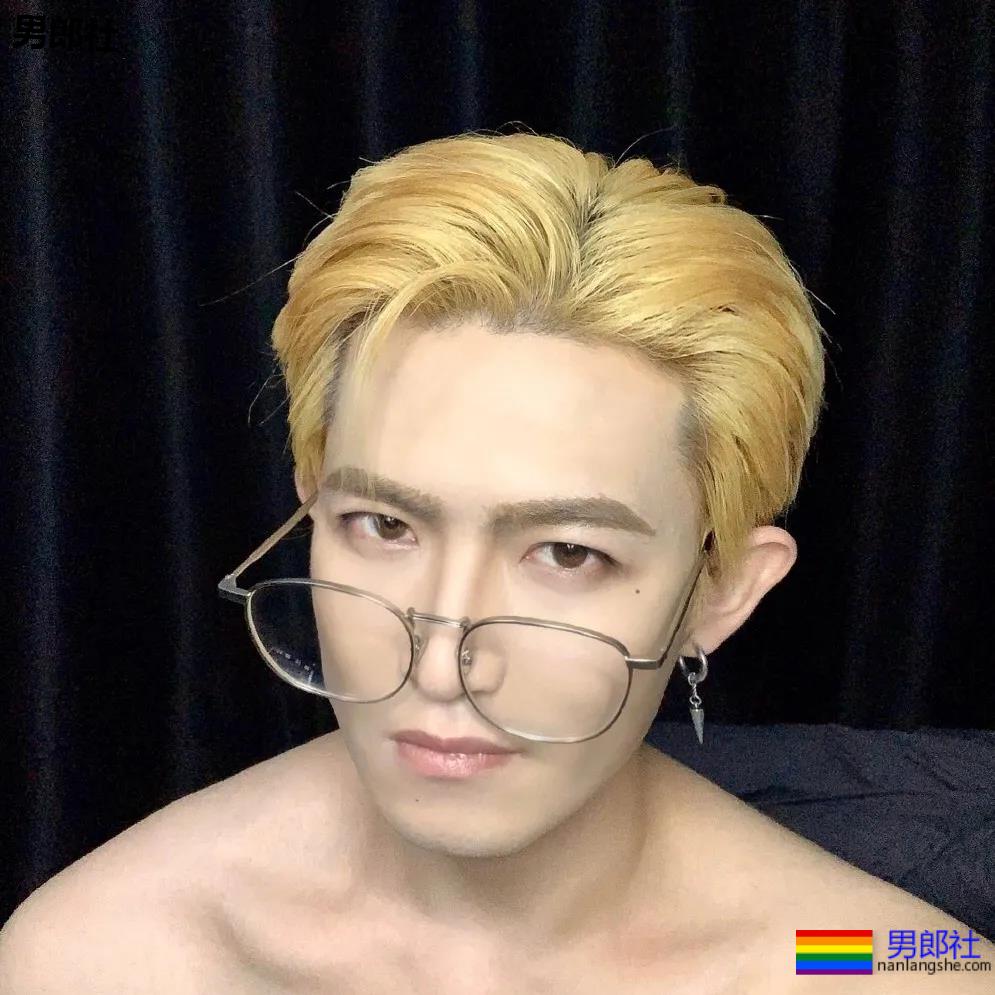 小哥哥大男孩主义。 - 51虹马