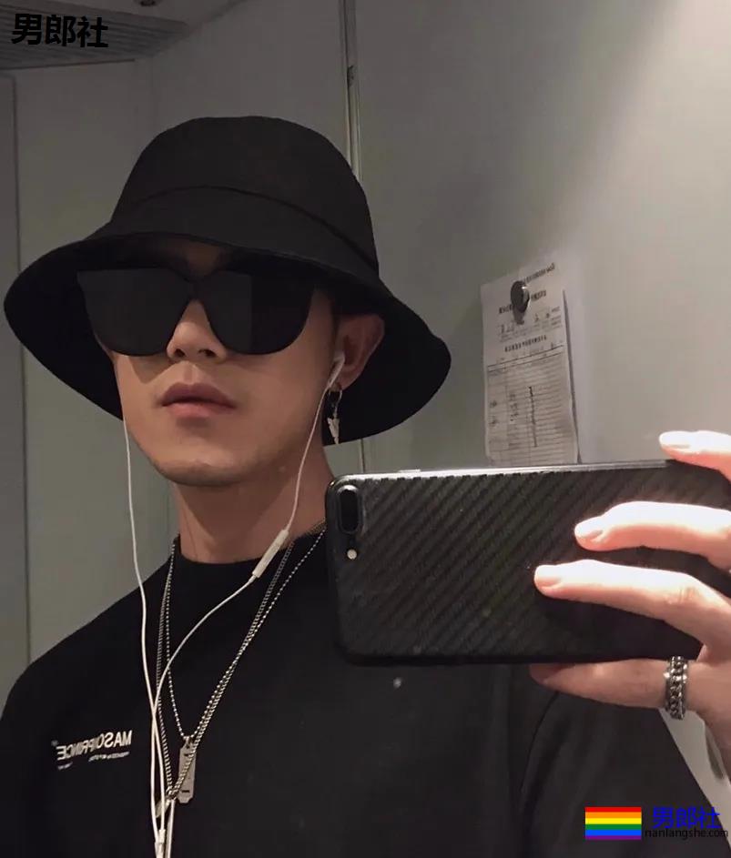 小哥哥大男孩主义。 - 51虹马