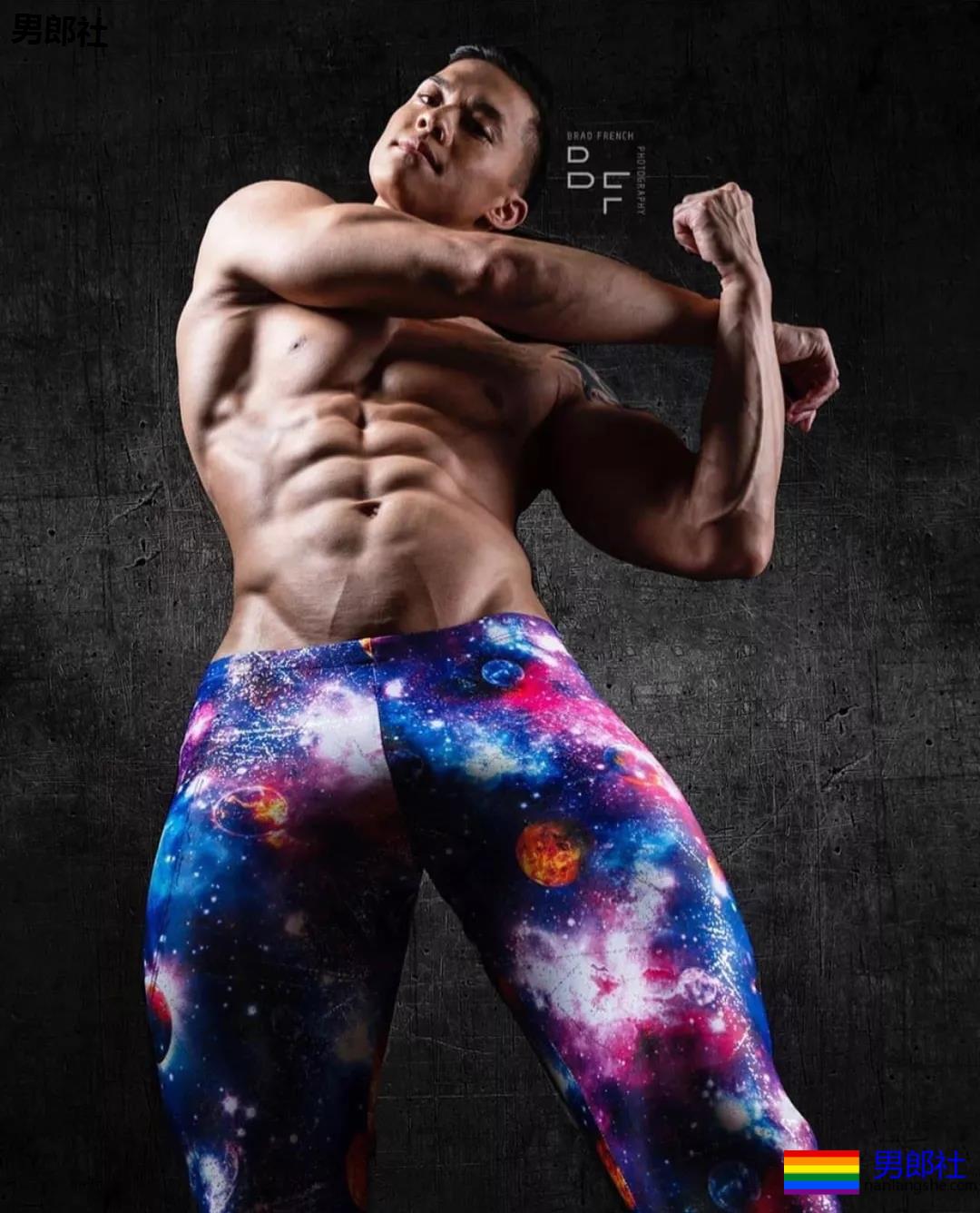 亚洲男人们的腹肌现在都啥样了? - 51虹马 亚洲男人们的腹肌现在都啥样了? - 51虹马