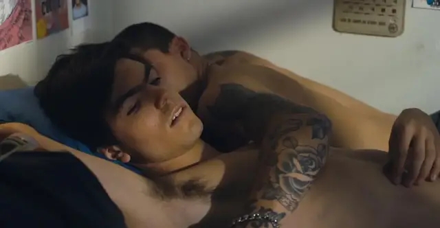 老攻偷偷录下视频威胁小受。。。-51虹马