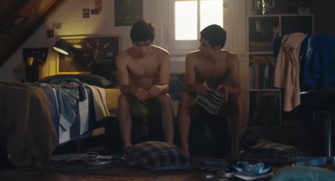 老攻偷偷录下视频威胁小受。。。 - 51虹马 老攻偷偷录下视频威胁小受。。。 - 51虹马