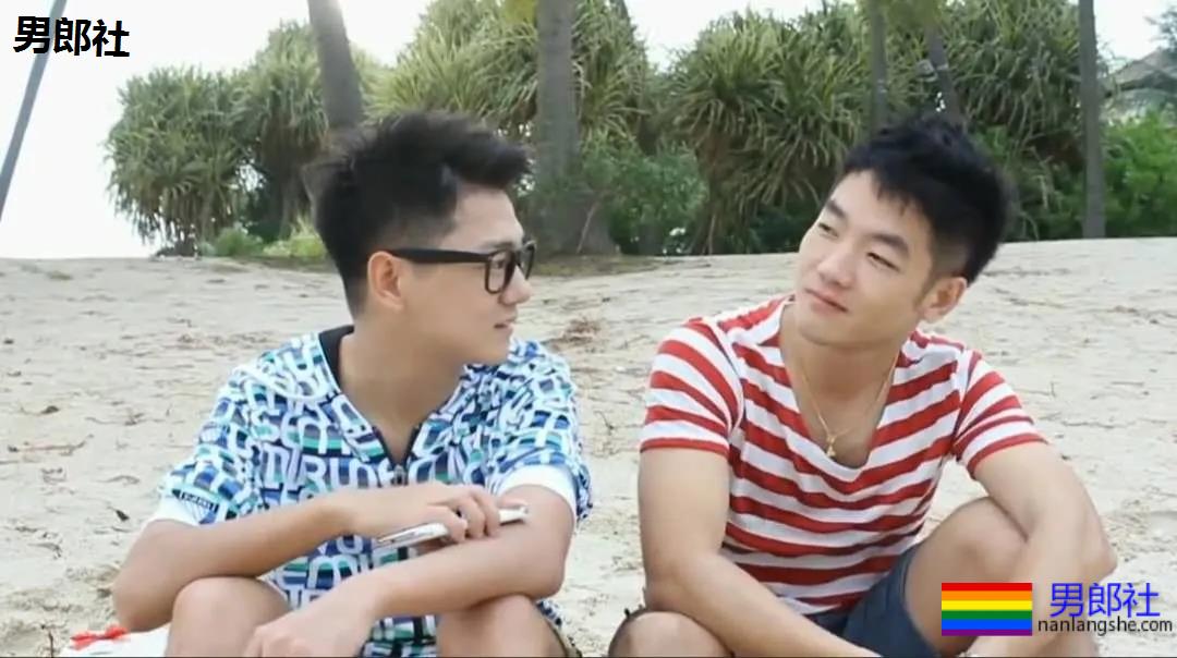 校园 暖受4年掰弯了直男室友！比女主更懂男主的受 - 51虹马