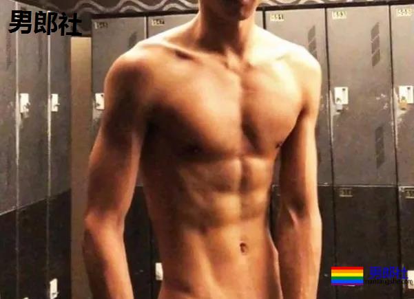 薄肌，肤白貌美大长腿！吸够了吗？ - 51虹马