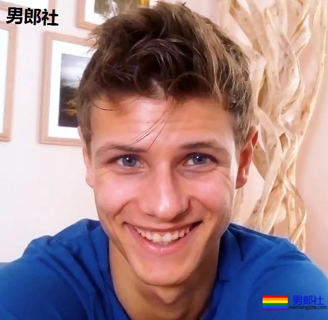 你知道做Bel Ami男模的内幕吗?一个月又能赚多少? - 51虹马 你知道做Bel Ami男模的内幕吗?一个月又能赚多少? - 51虹马