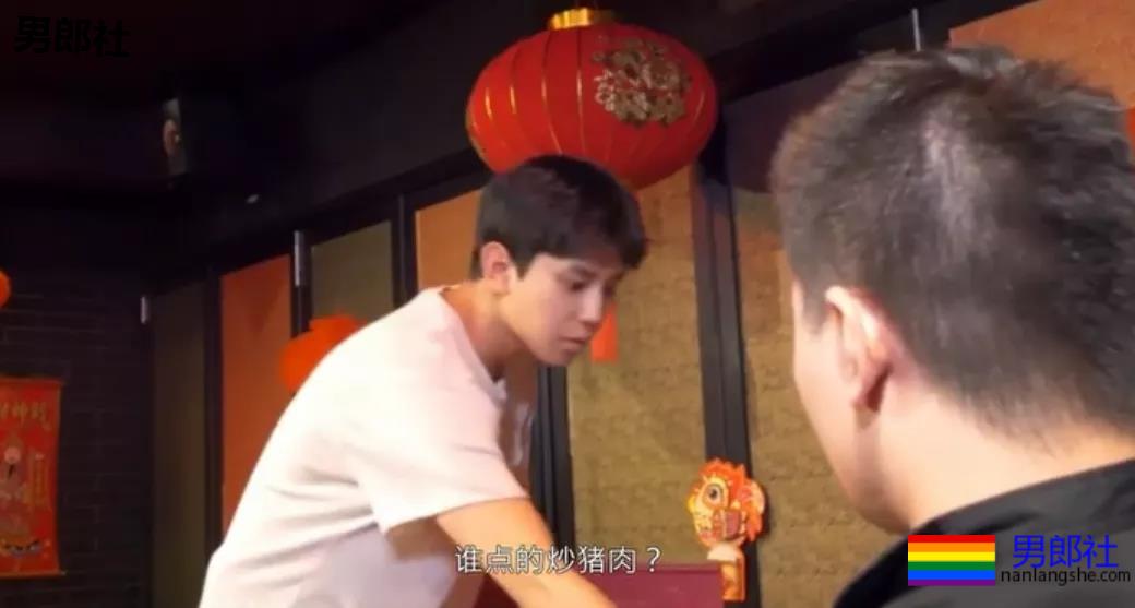 外卖小哥x帅气直男，进屋后没忍住。。。 - 51虹马