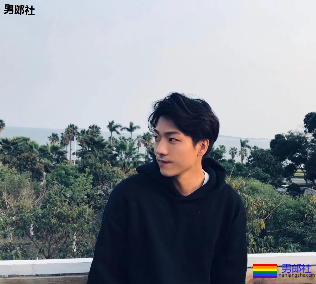 来看肌肉洗车工，就是要你脸红心跳! - 51虹马