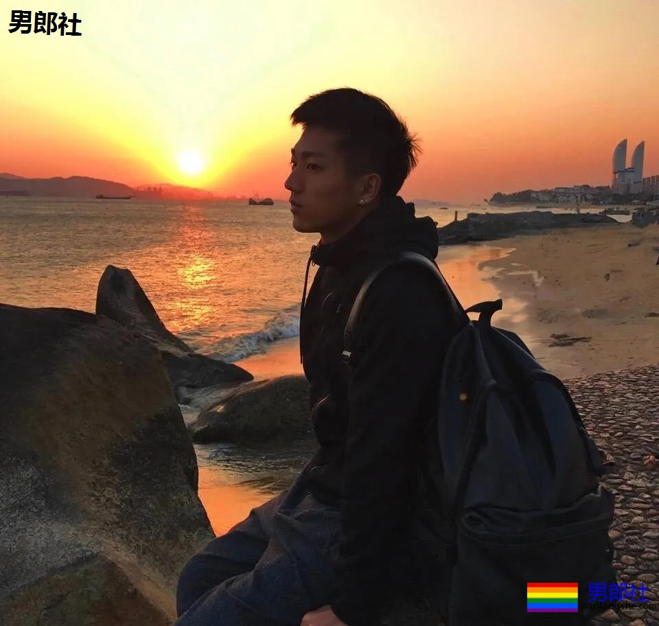 来看肌肉洗车工，就是要你脸红心跳! - 51虹马