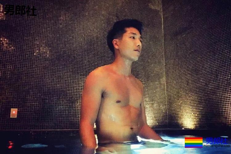 来看肌肉洗车工，就是要你脸红心跳! - 51虹马