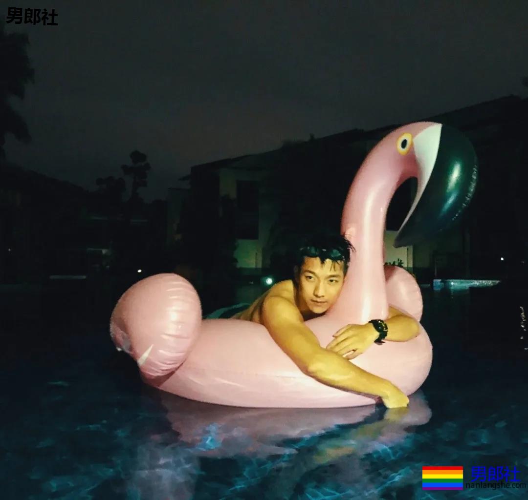 来看肌肉洗车工，就是要你脸红心跳! - 51虹马