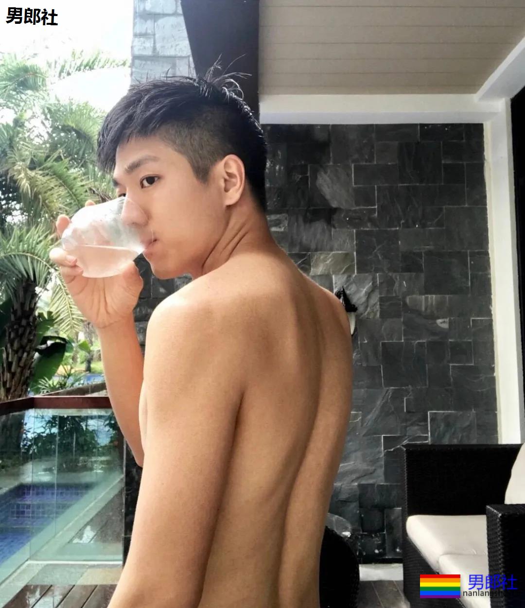 来看肌肉洗车工，就是要你脸红心跳! - 51虹马