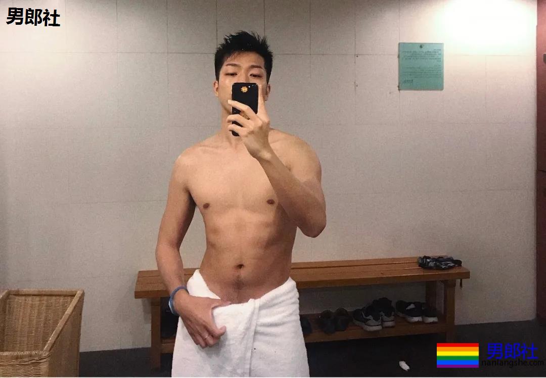 来看肌肉洗车工，就是要你脸红心跳! - 51虹马