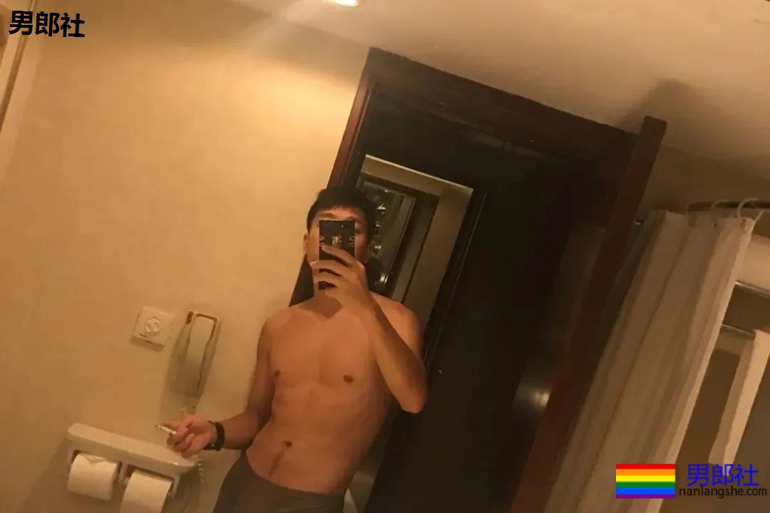 来看肌肉洗车工，就是要你脸红心跳! - 51虹马