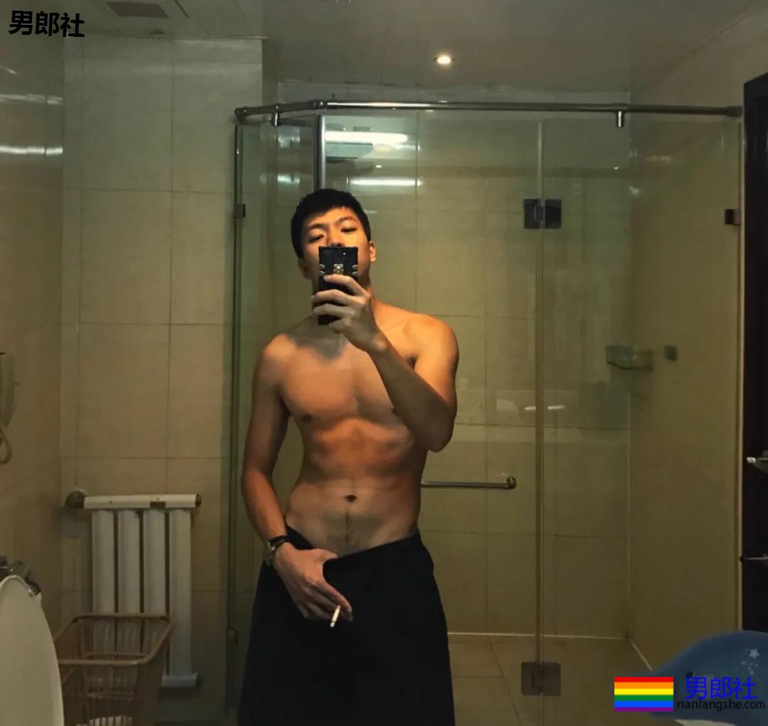 来看肌肉洗车工，就是要你脸红心跳! - 51虹马