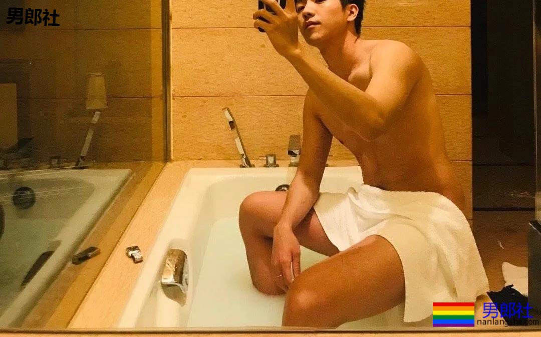 来看肌肉洗车工，就是要你脸红心跳! - 51虹马