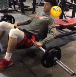 练屁股和不练的男生，臀型差别这么大？ - 51虹马