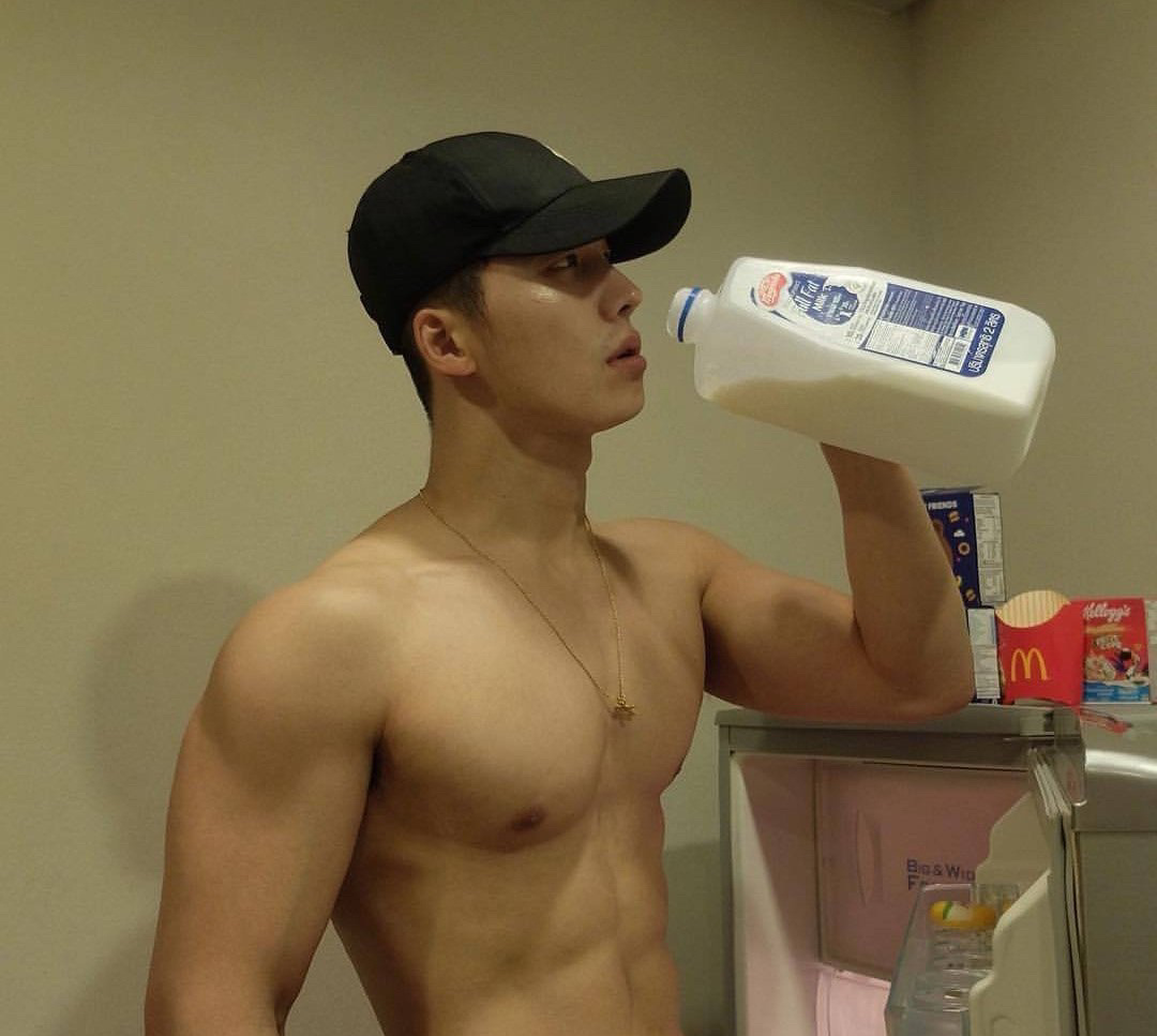 「直男」表示男男互打不算GAY！ - 51虹马