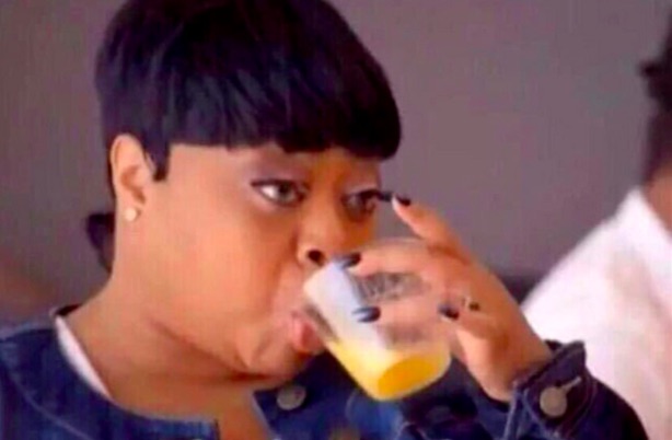 家庭聚会遇三姑六婆问东问西，作为Gay该怎么回答烂问题？教你巧妙呛回去！ - 51虹马