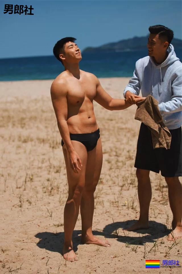 奶凶寸头大胸体育生小奶狗,超甜硬照疯传网络! - 51虹马 奶凶寸头大胸体育生小奶狗,超甜硬照疯传网络! - 51虹马