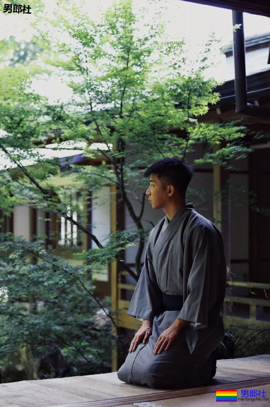 奶凶寸头大胸体育生小奶狗,超甜硬照疯传网络! - 51虹马 奶凶寸头大胸体育生小奶狗,超甜硬照疯传网络! - 51虹马