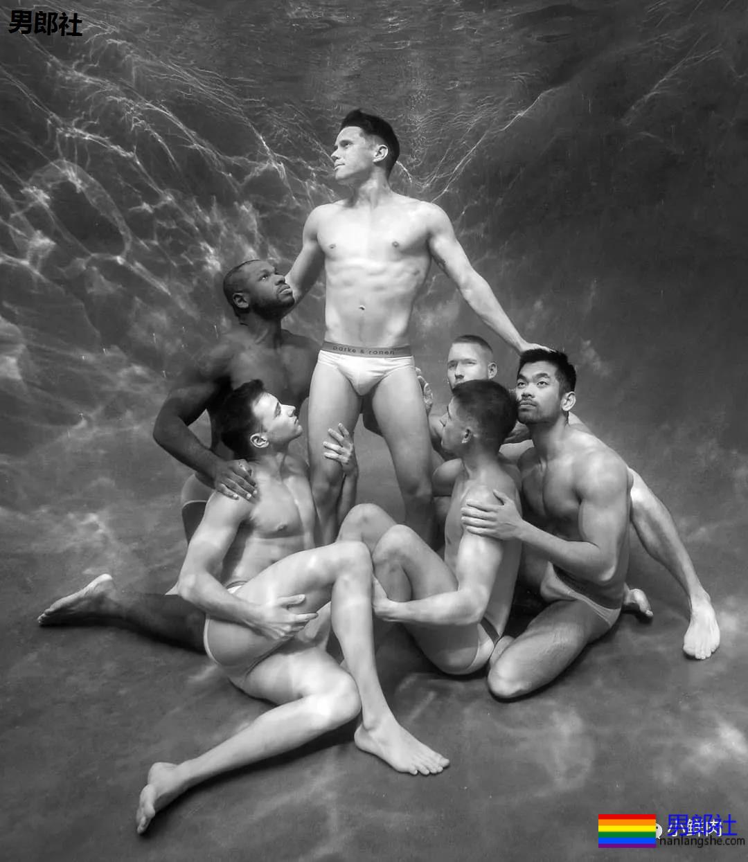 不准模特穿泳裤,这水下摄影师一张照片竟然要拍一个月?! - 51虹马 不准模特穿泳裤,这水下摄影师一张照片竟然要拍一个月?! - 51虹马