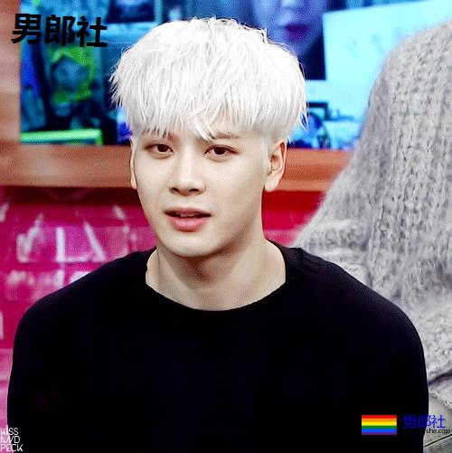 讲述自己变成gay的故事以及在圈里的经历-51虹马